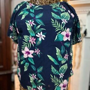 Old Navy Navy Top with Floral Design